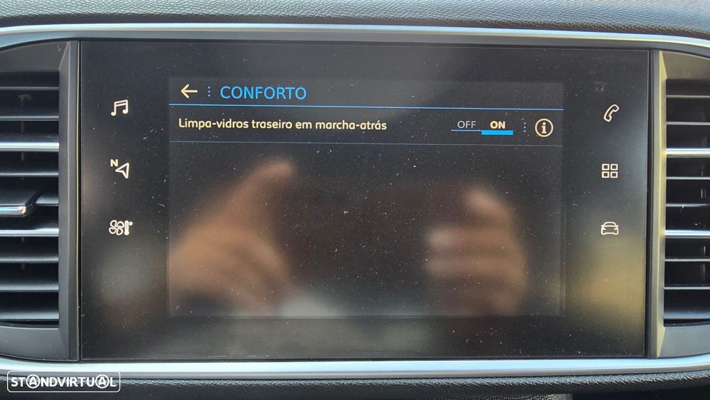 Peugeot 308 SW 1.5 BlueHDi Style - 26
