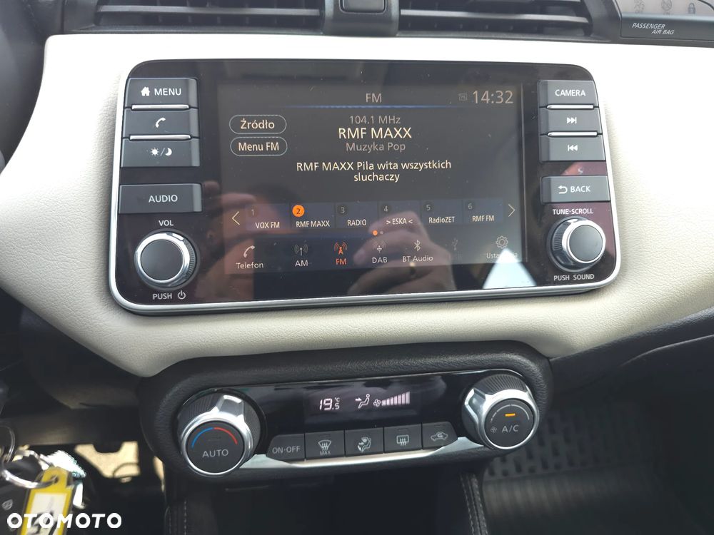 Nissan Micra 1.0 IG-T Visia+ - 27