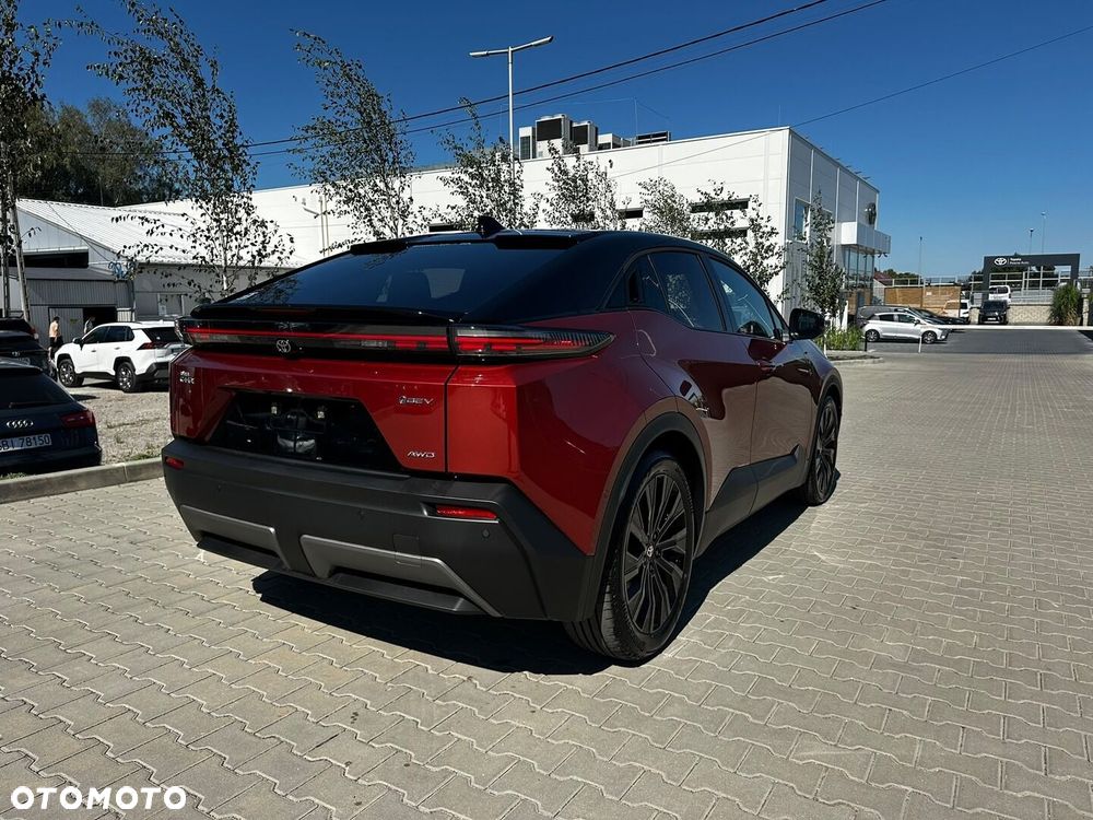 Toyota C-HR+ - 7