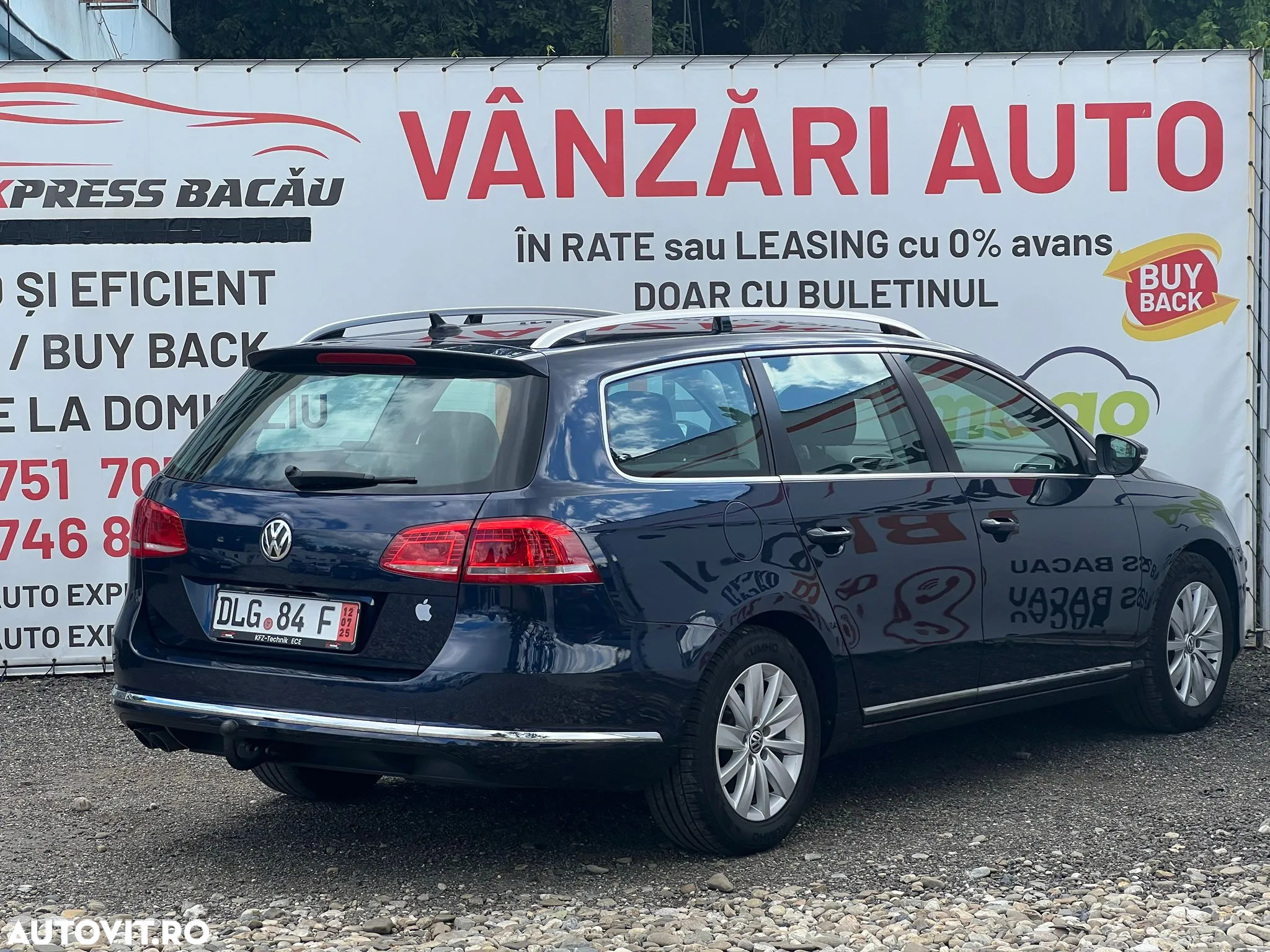 Volkswagen Passat Variant 2.0 TDI BlueMotion Technology Comfortline - 23