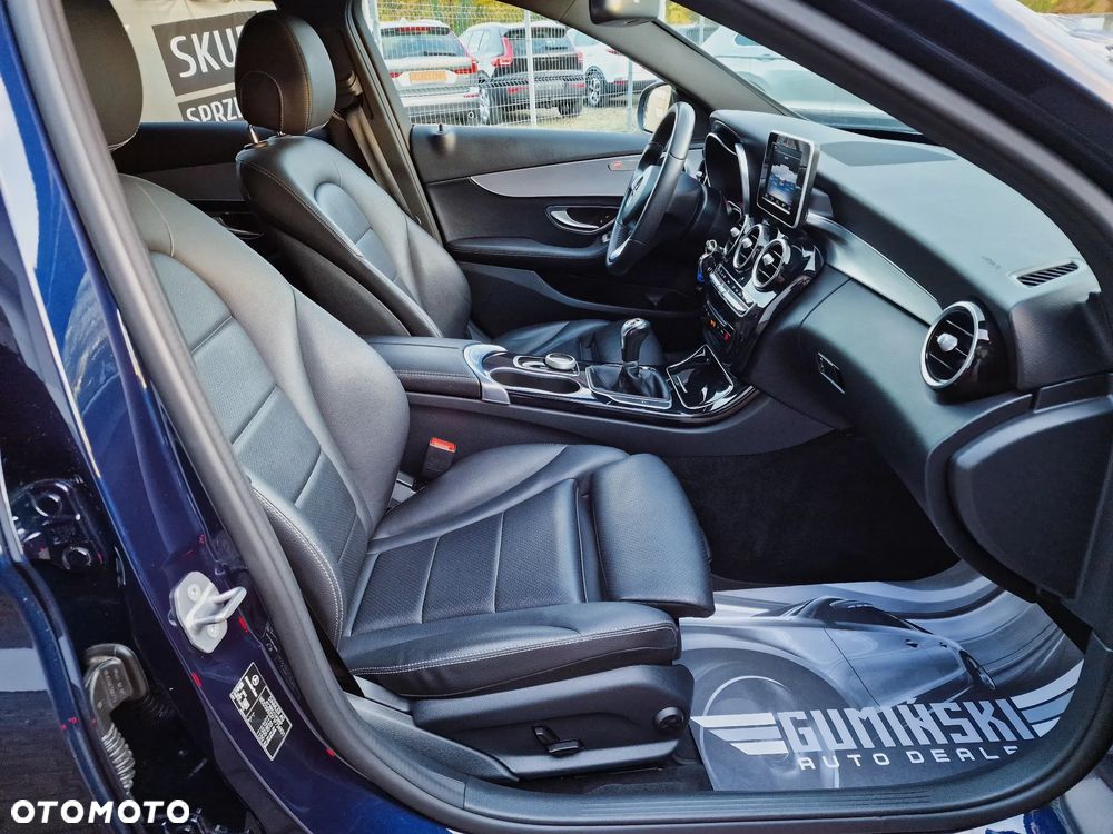 Mercedes-Benz Klasa C 200 (BlueTEC) d - 23