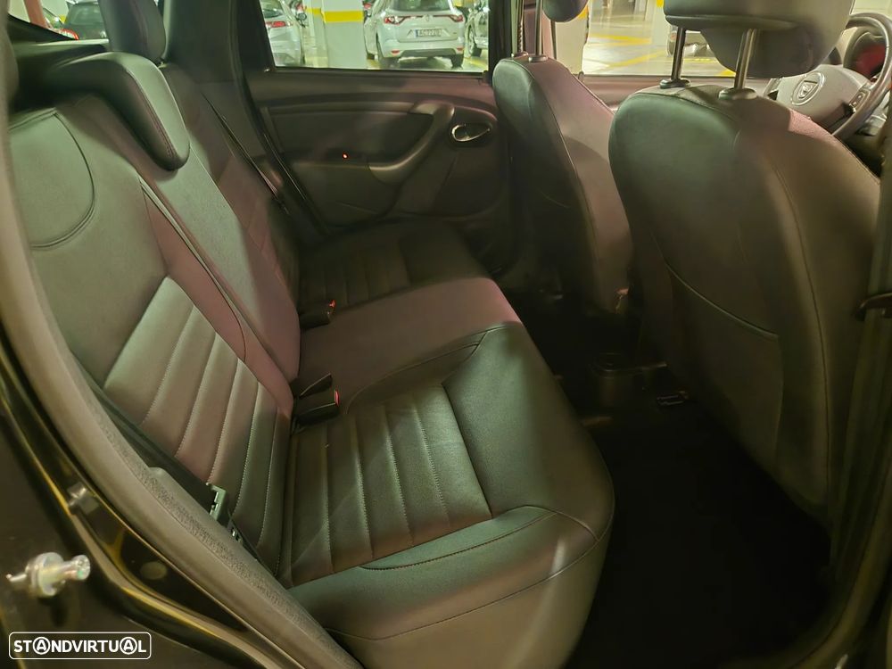 Dacia Duster 1.2 TCe Prestige - 32