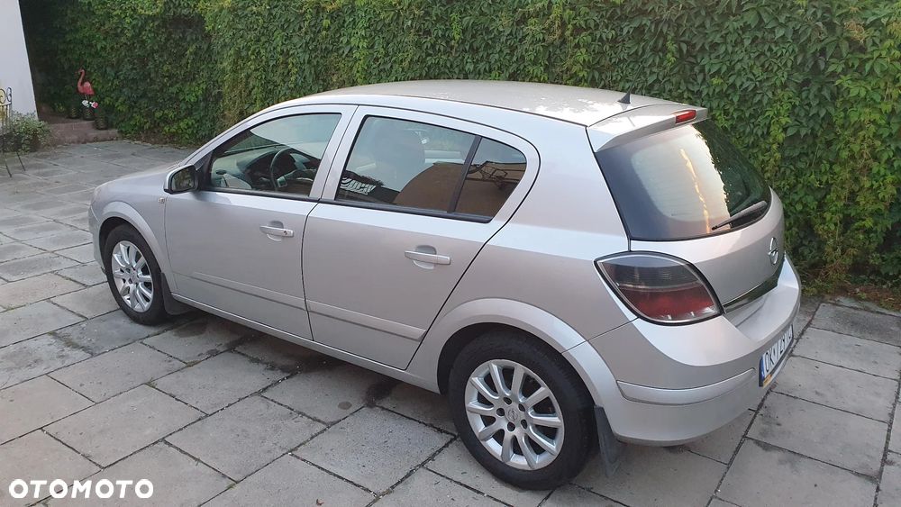 Opel Astra 1.7 CDTI - 26