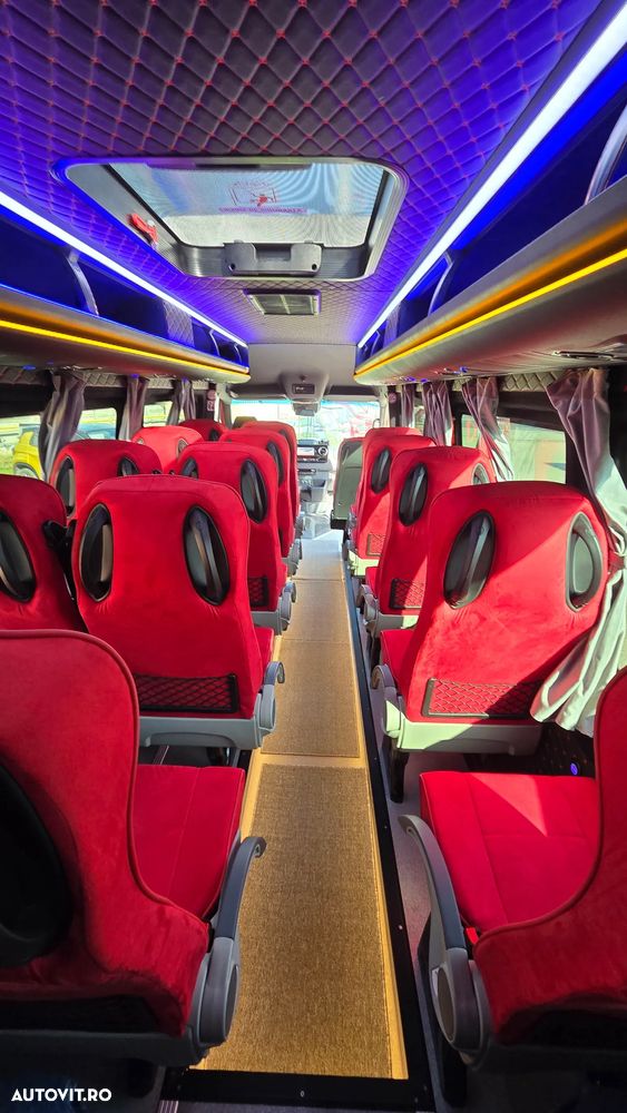 Mercedes-Benz SPRINTER - 15