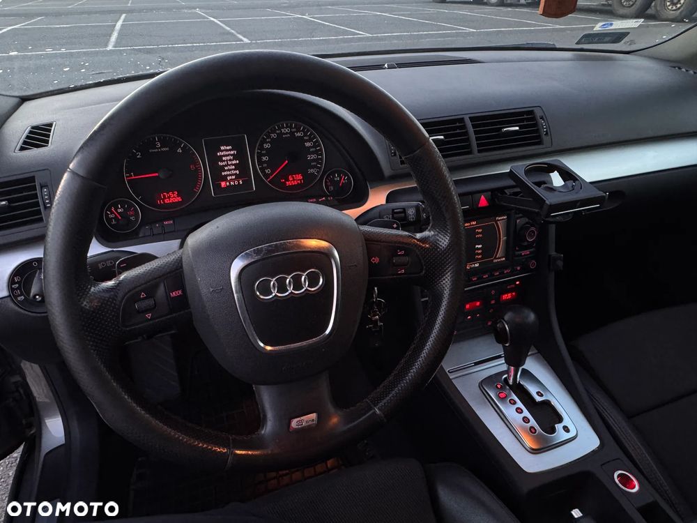 Audi A4 Avant 2.0 TDI Multitronic - 14
