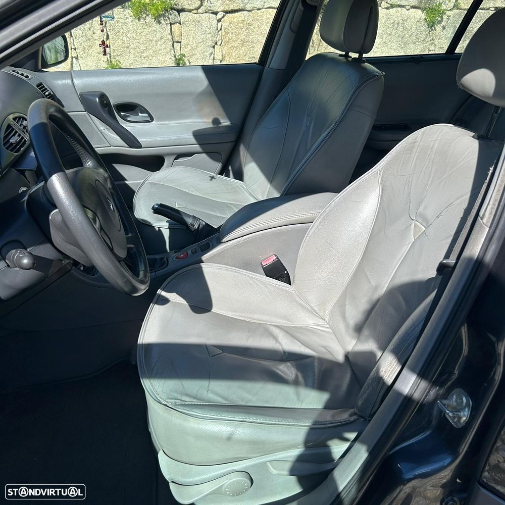 Renault Laguna 1.6 Privilège - 3