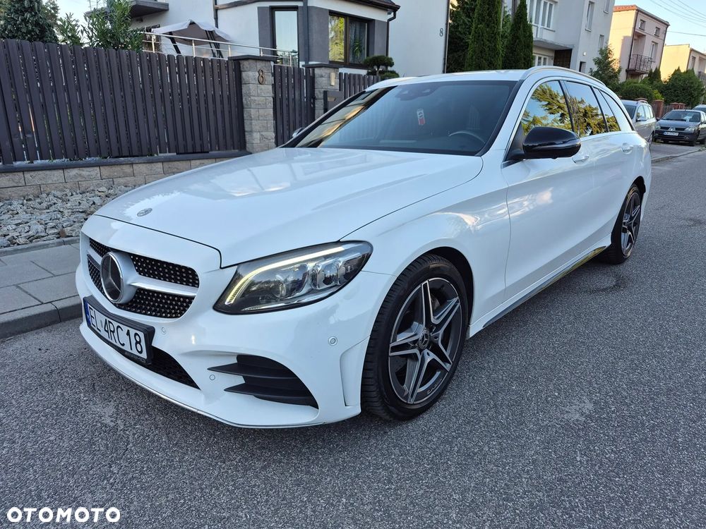 Mercedes-Benz Klasa C 300 9G-TRONIC - 13