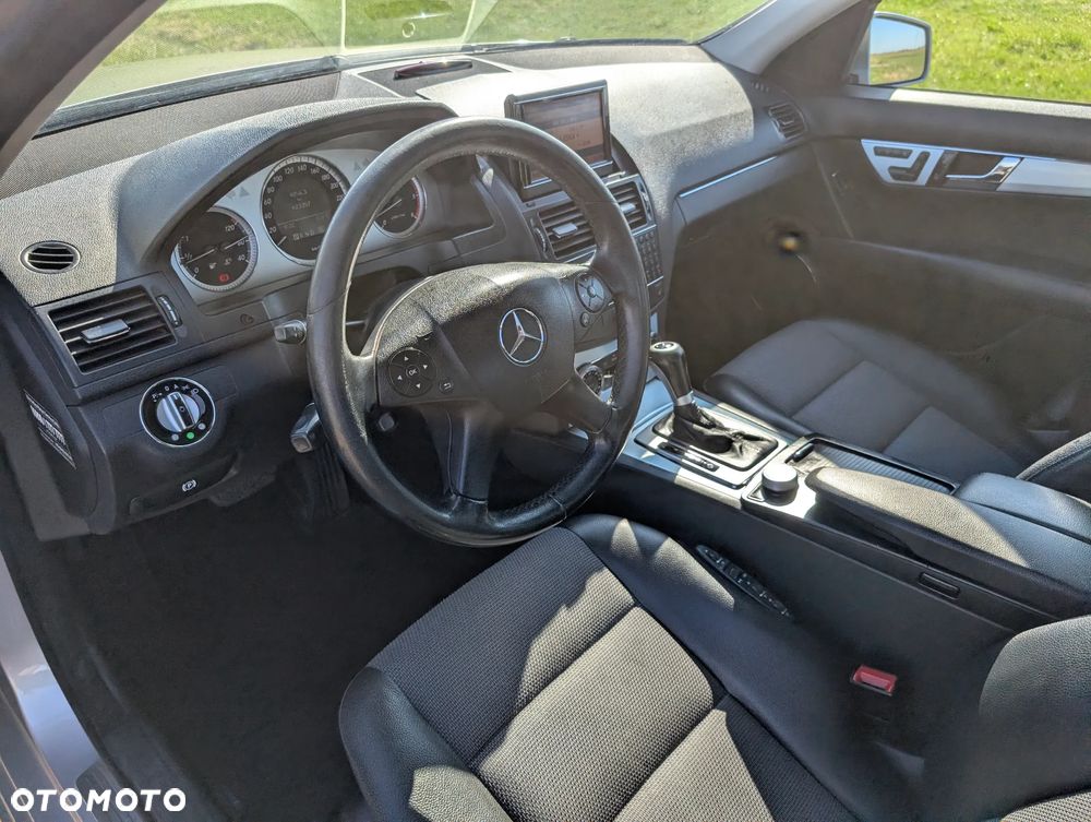 Mercedes-Benz Klasa C 320 CDI Avantgarde 4-Matic - 10