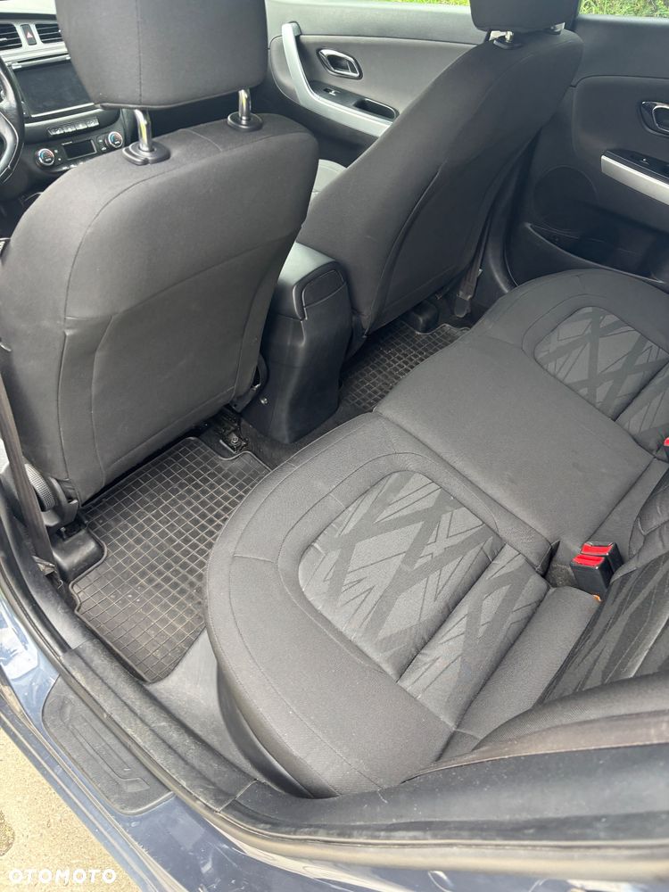 Kia Ceed 1.6 CRDi L - 6