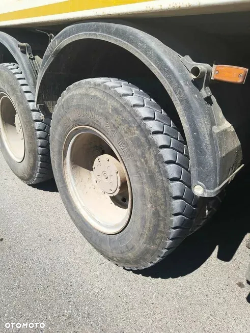 Terberg FM2000 - 6