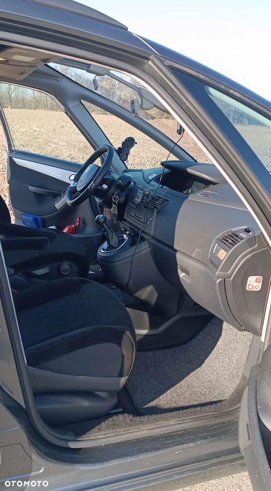 Citroën C4 Picasso - 11