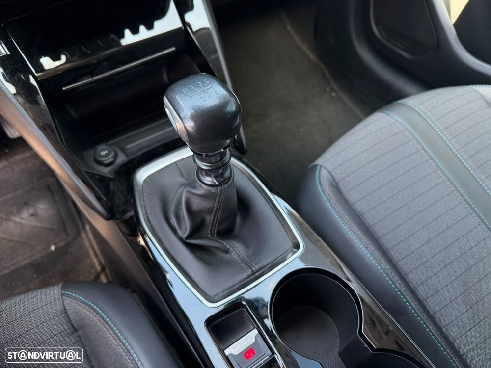 Peugeot 208 1.2 PureTech Allure - 8