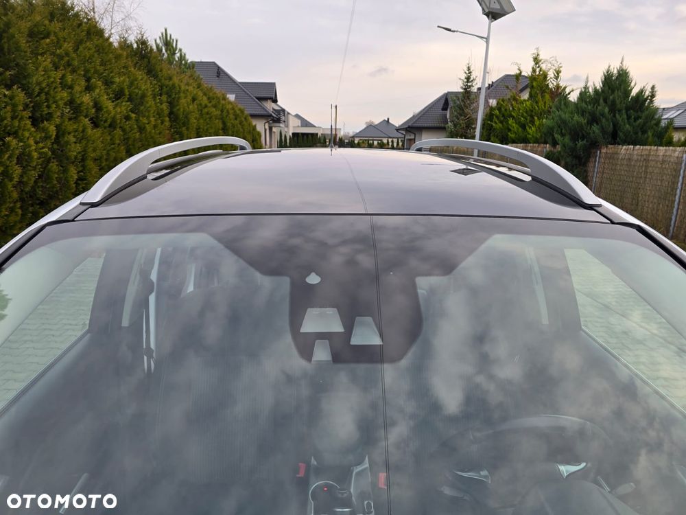 Ford C-MAX 2.0 TDCi Champions Edition - 30