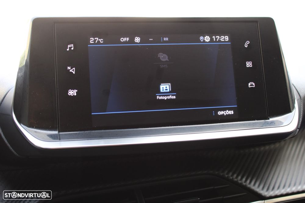 Peugeot 208 1.2 PureTech Allure EAT8 - 32