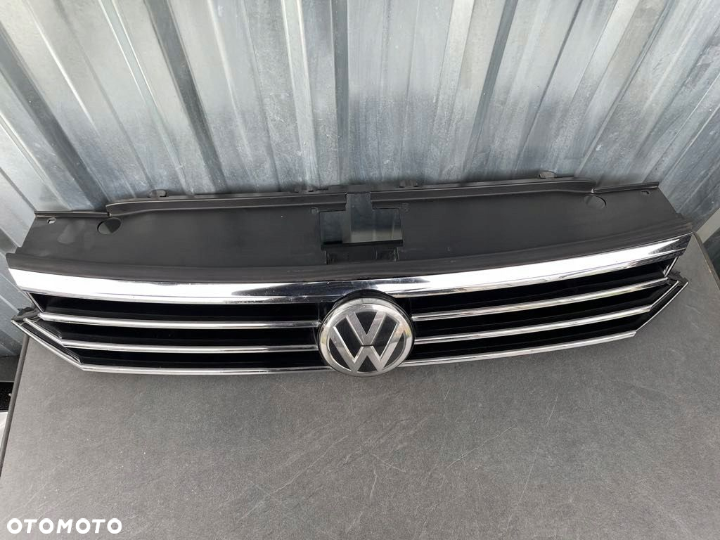 VW Passat B8 Grill Atrapa Zderzaka Chłodnicy Przód 3G0853653 3G0853651 - 2