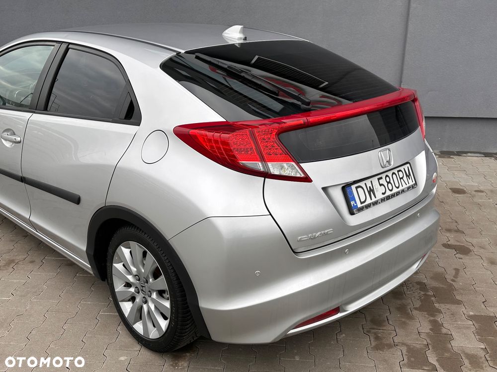 Honda Civic 1.8 Sport - 17