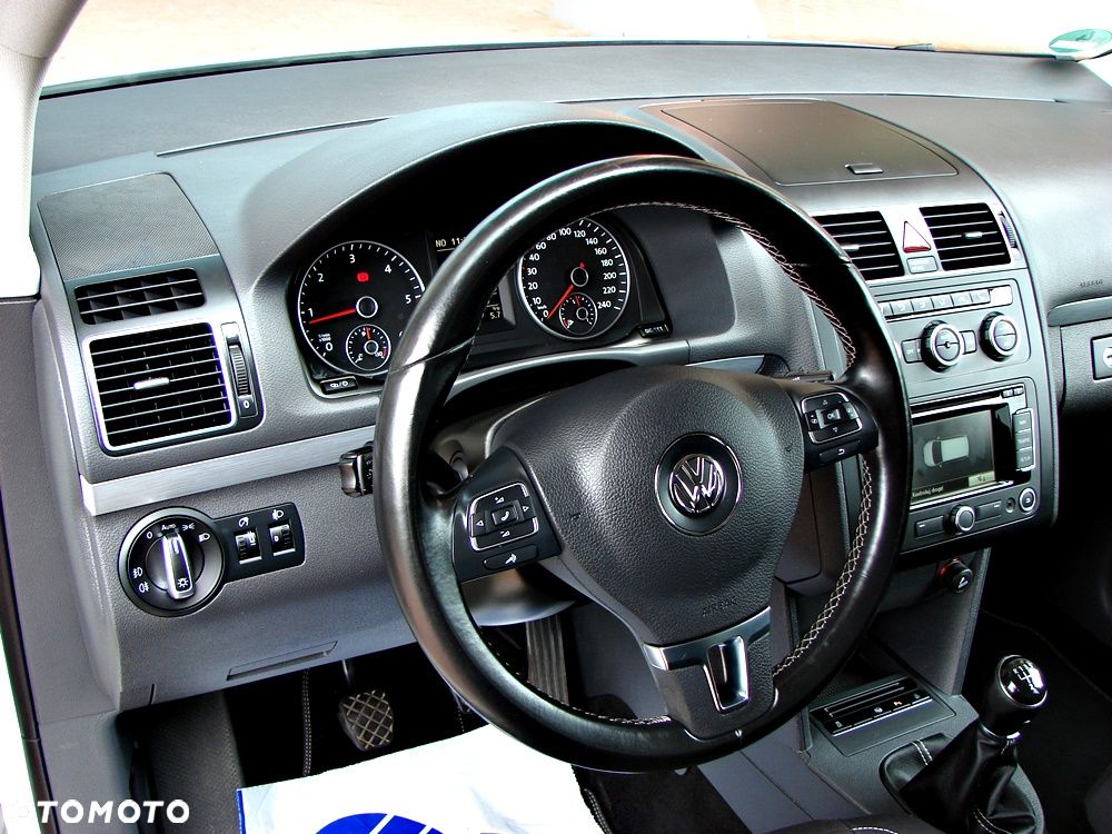 Volkswagen Touran 1.6 TDI DPF BlueMotion Technology Cup - 19