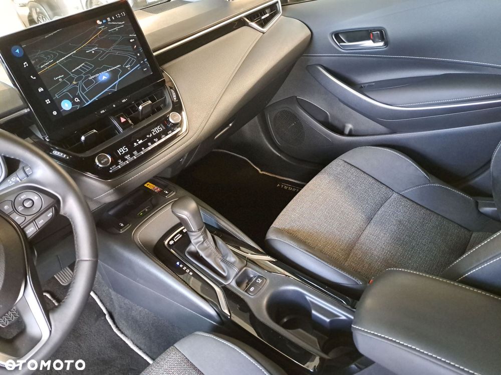 Toyota Corolla 1.8 Hybrid Style - 29