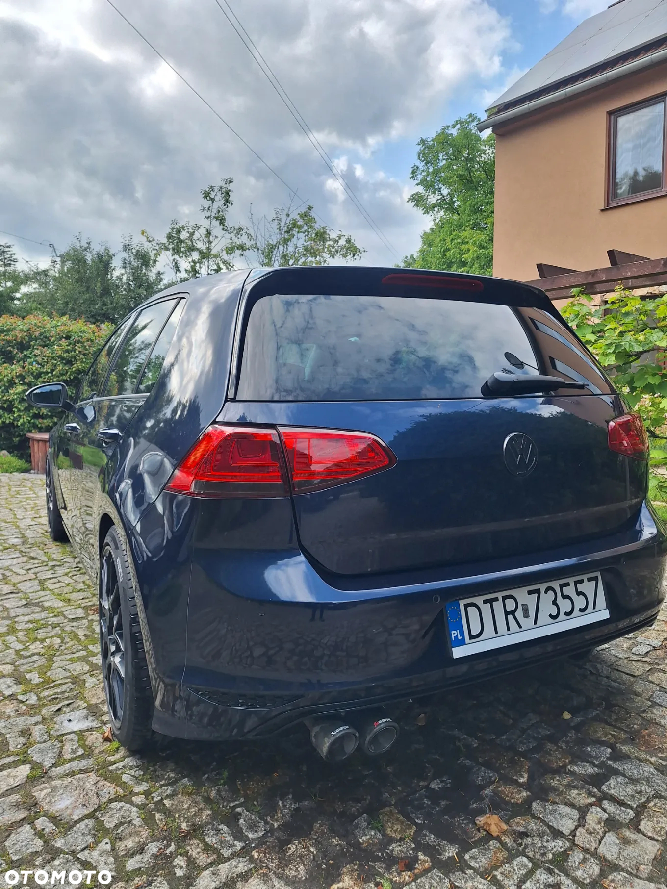 Volkswagen Golf - 10