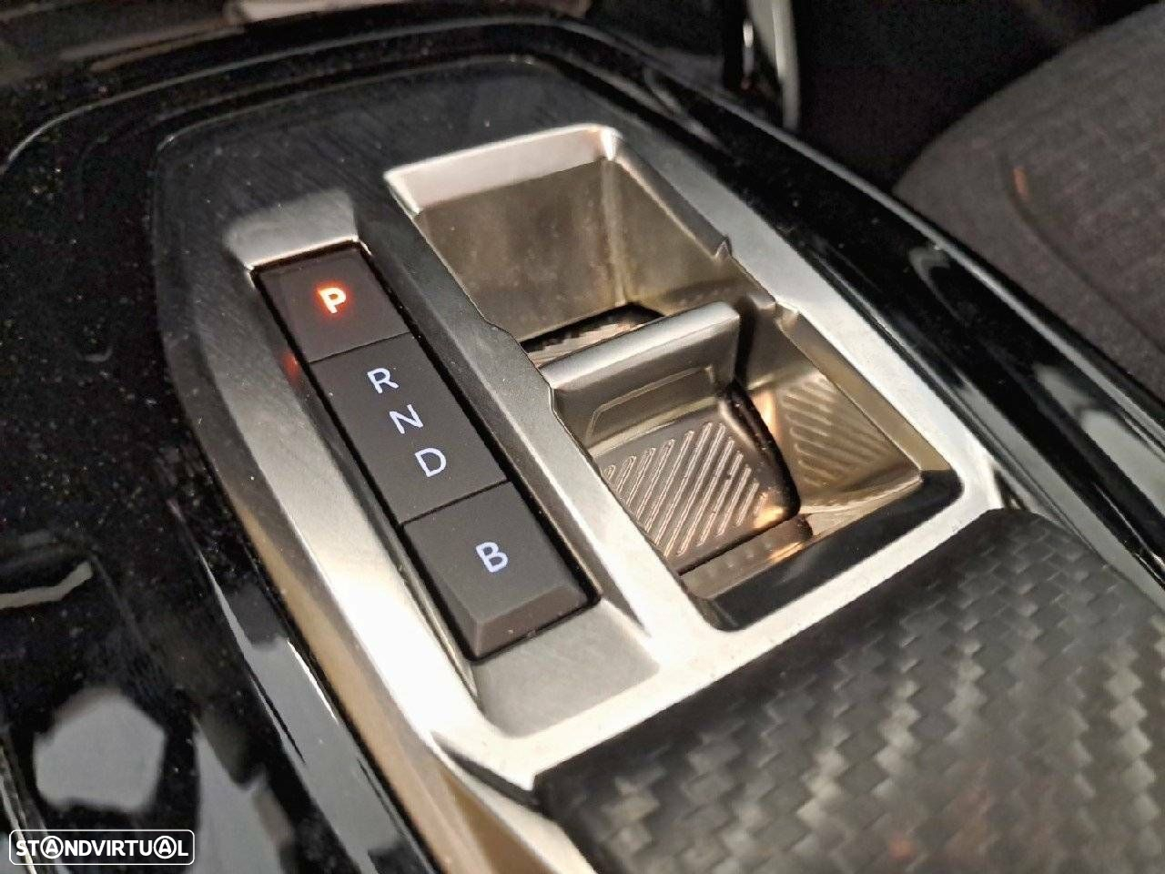 Peugeot e-208 50 kWh Style - 18