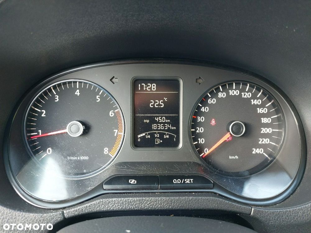 Volkswagen Polo - 21