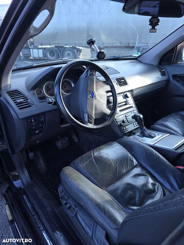 Volvo XC 90 D5 Edition - 8