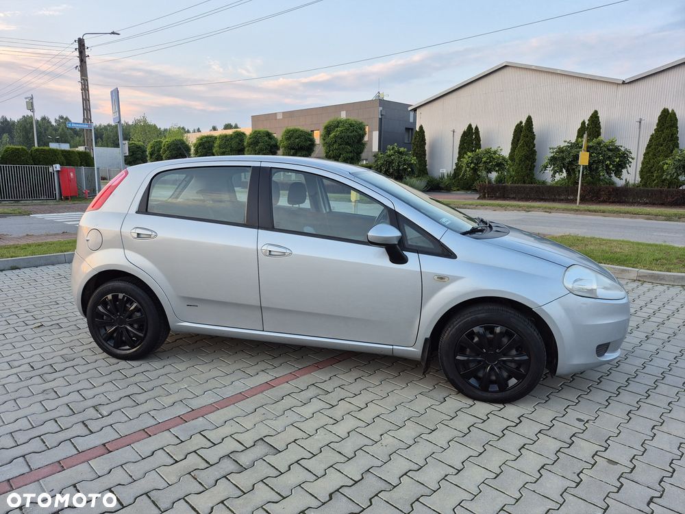 Fiat Grande Punto - 3