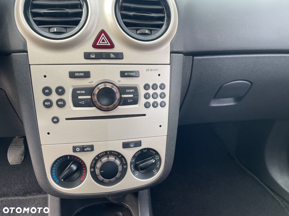 Opel Corsa - 13