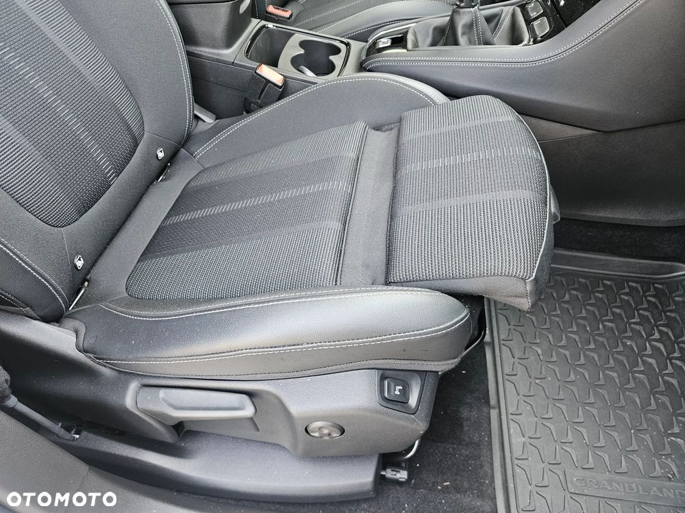 Opel Grandland 1.2 DI Business Elegance - 18