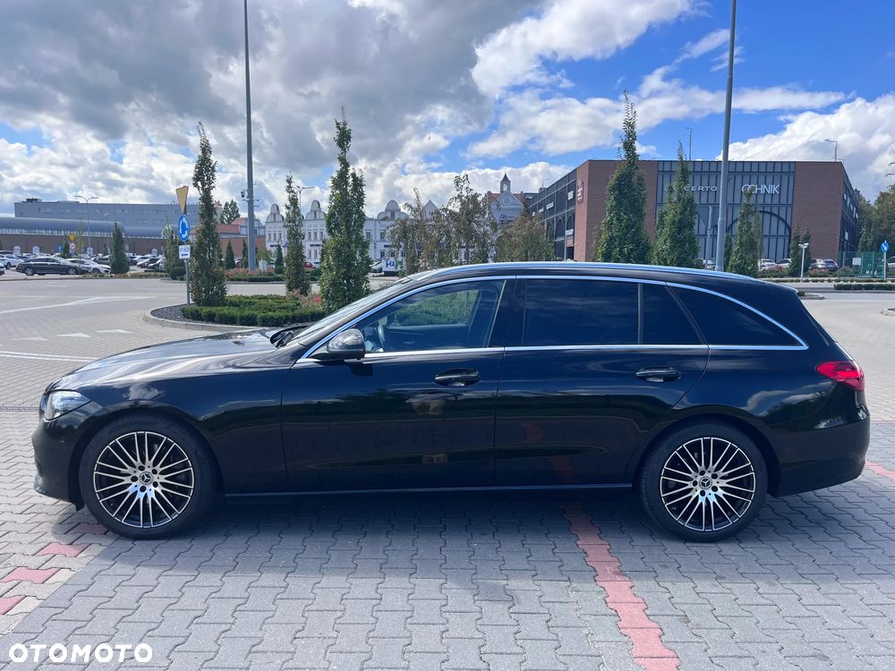 Mercedes-Benz Klasa C 220 d 4Matic 9G-TRONIC Avantgarde - 2