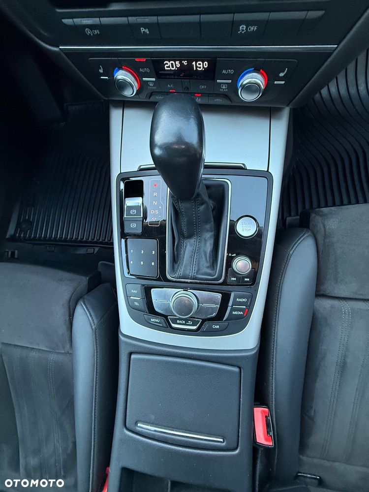 Audi A6 Avant - 16