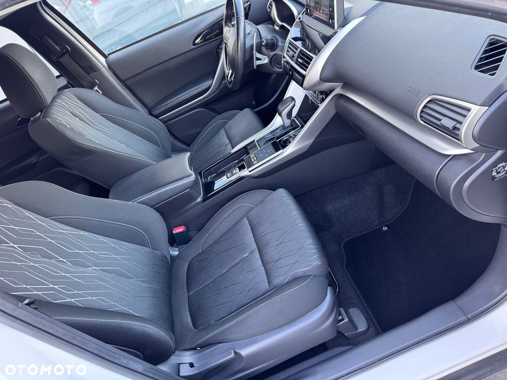 Mitsubishi Eclipse Cross 1.5 T-MIVEC ClearTec CVT 2WD Diamant Edition Plus - 20