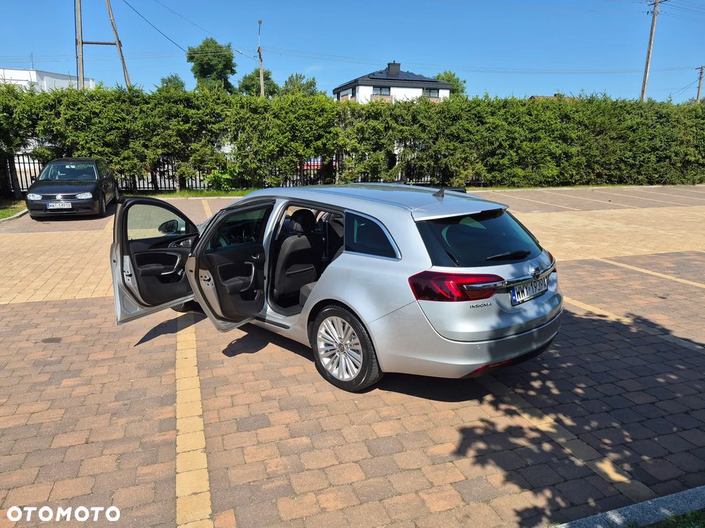 Opel Insignia 2.0 CDTI Cosmo S&S - 11