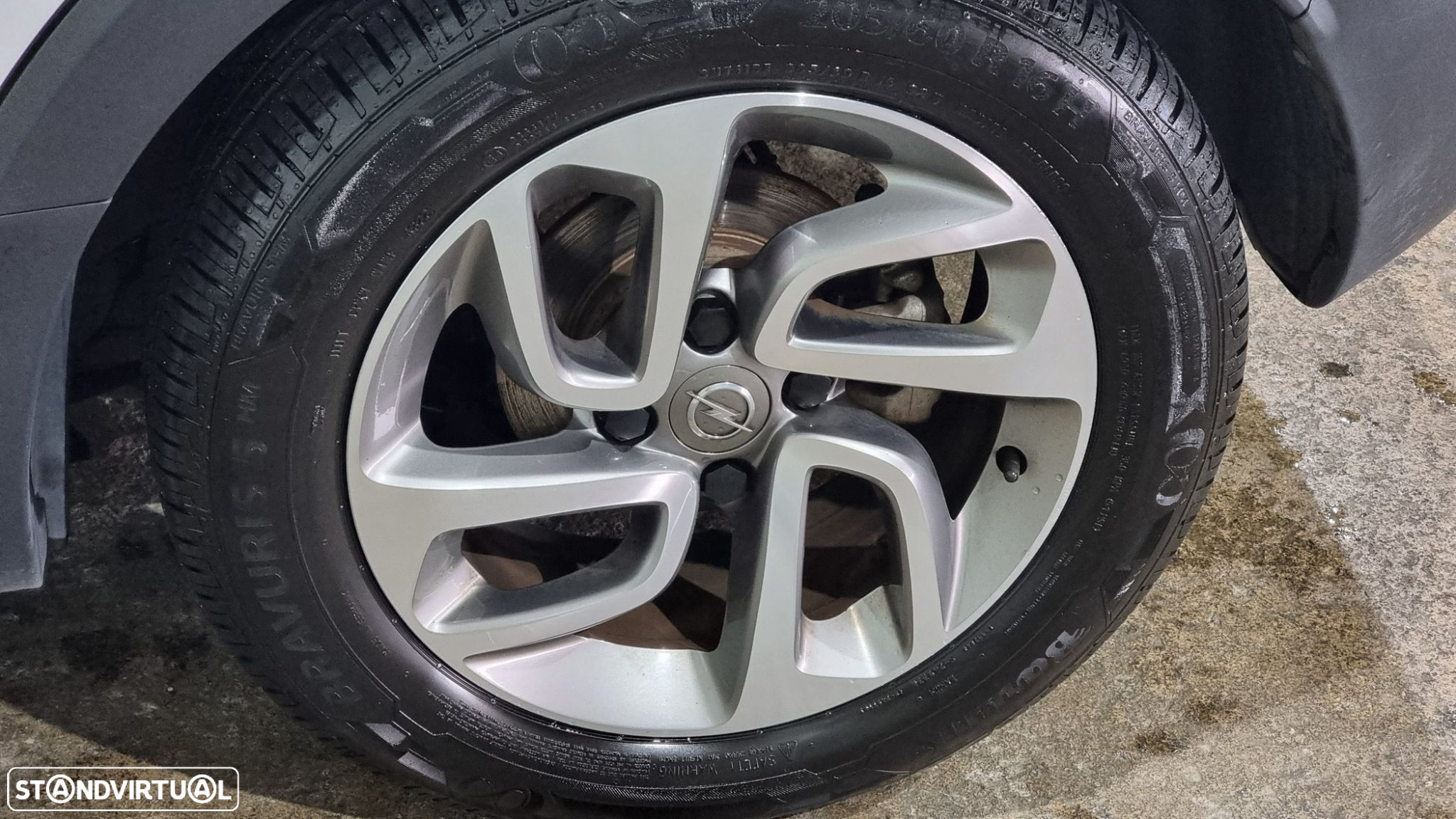 Opel Crossland X 1.2 Edition - 24