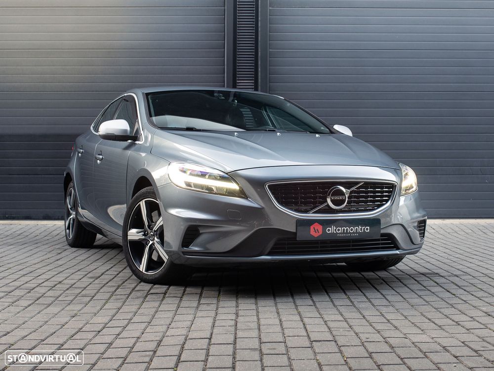 Volvo V40 2.0 D3 R-Design Geartronic - 1