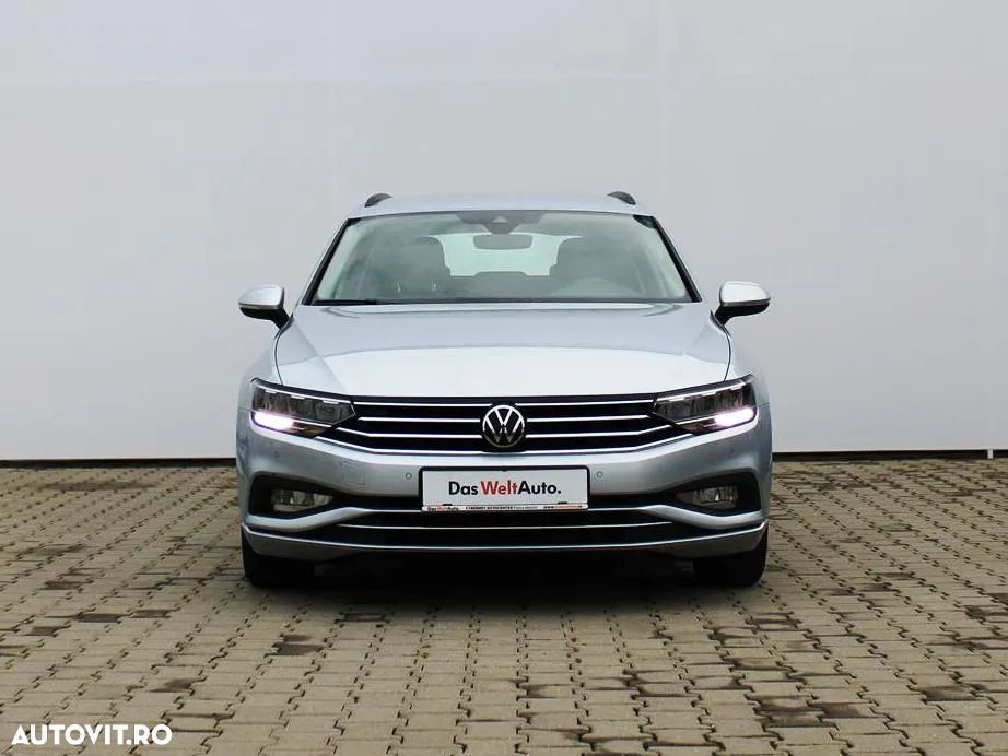 Volkswagen Passat Variant 2.0 TDI DSG Business - 8