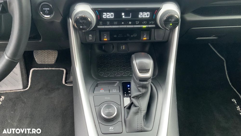 Toyota RAV4 2.5 VVT-iE 4x4 Dynamic - 21