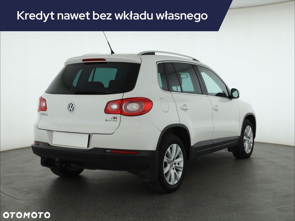 Volkswagen Tiguan - 7