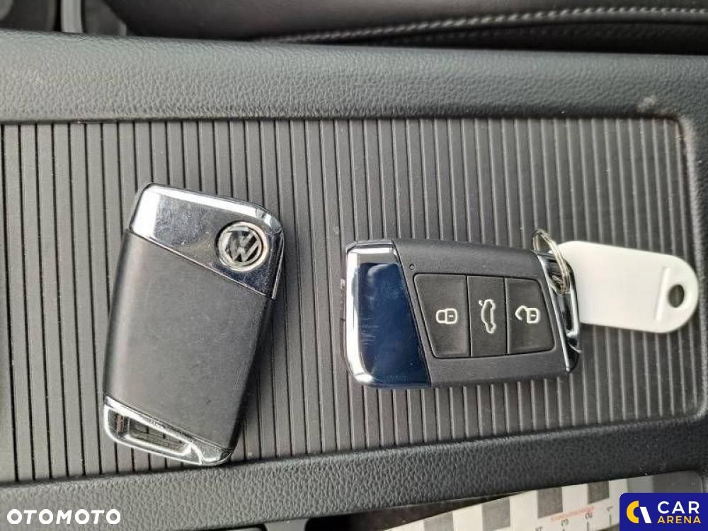 Volkswagen Passat 2.0 TSI BMT Highline DSG - 32