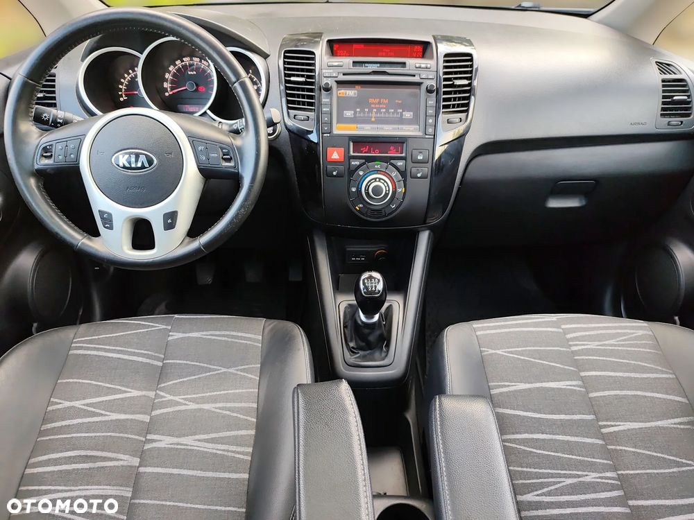 Kia Venga 1.6 CVVT Mind - 14