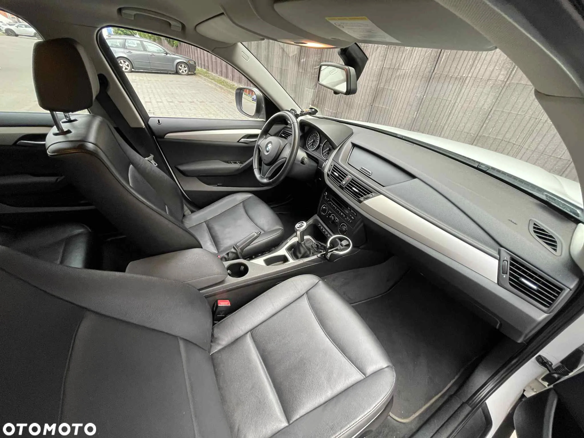 BMW X1 xDrive20d - 8