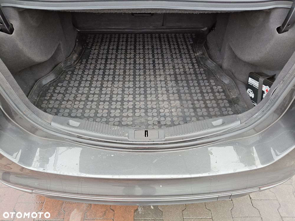 Ford Mondeo 2.0 EcoBoost STart-Stopp Autom Vignale - 22