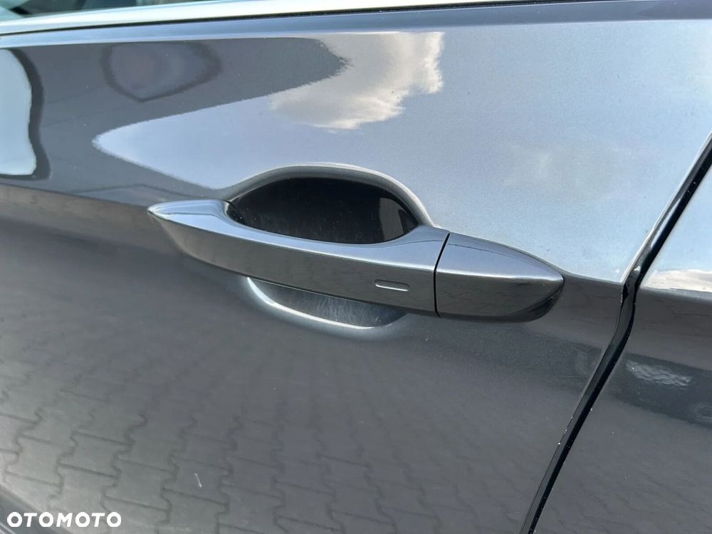 Volkswagen Passat 1.5 TSI EVO Business DSG - 37