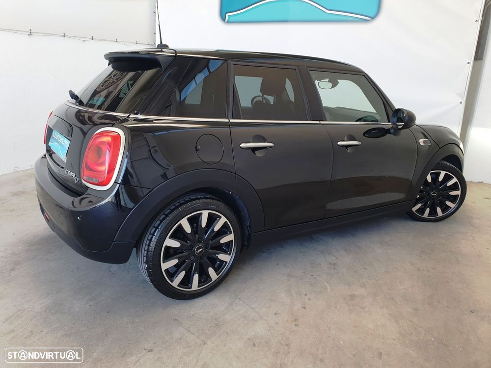 MINI 5 Portas Cooper D - 12