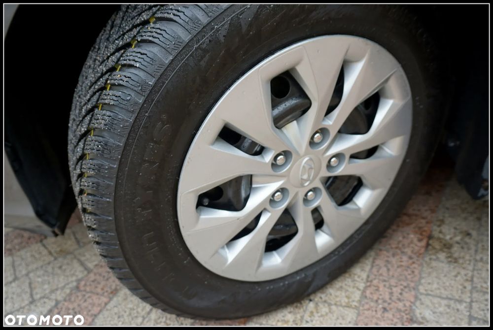 Hyundai i30 1.4 Premiere Comfort - 24