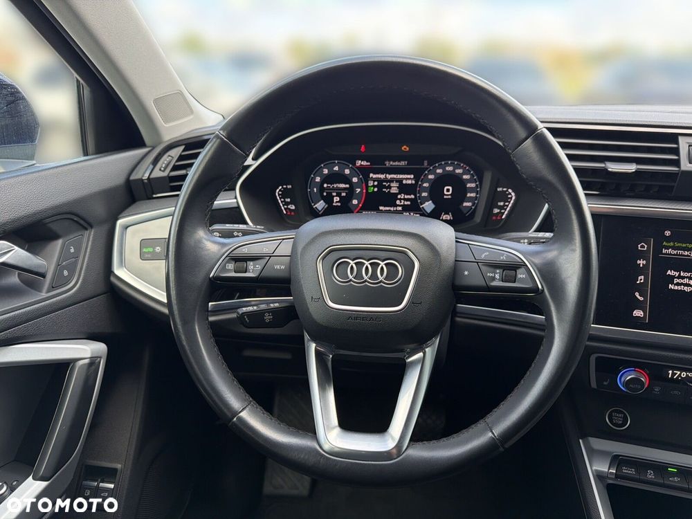 Audi Q3 Sportback - 23