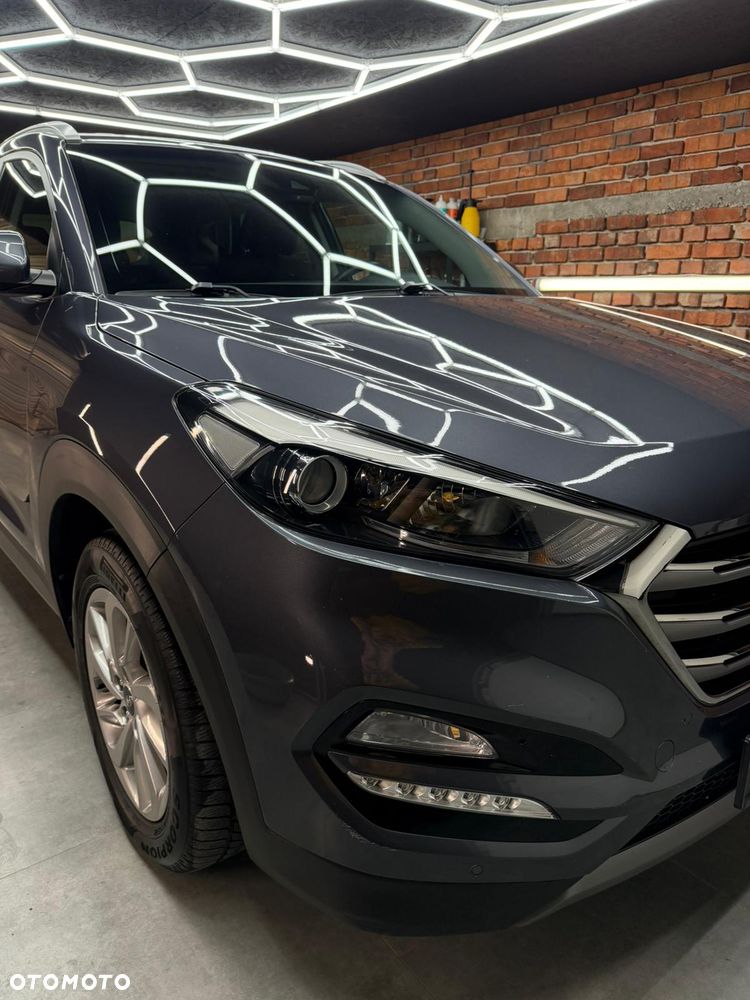 Hyundai Tucson 2.0 CRDi 4WD Automatik Style - 6
