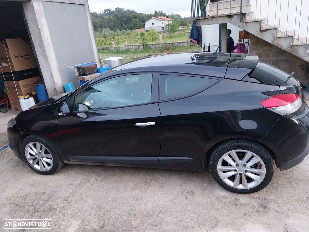 Renault Mégane Coupe 1.5 dCi Dynamique - 2