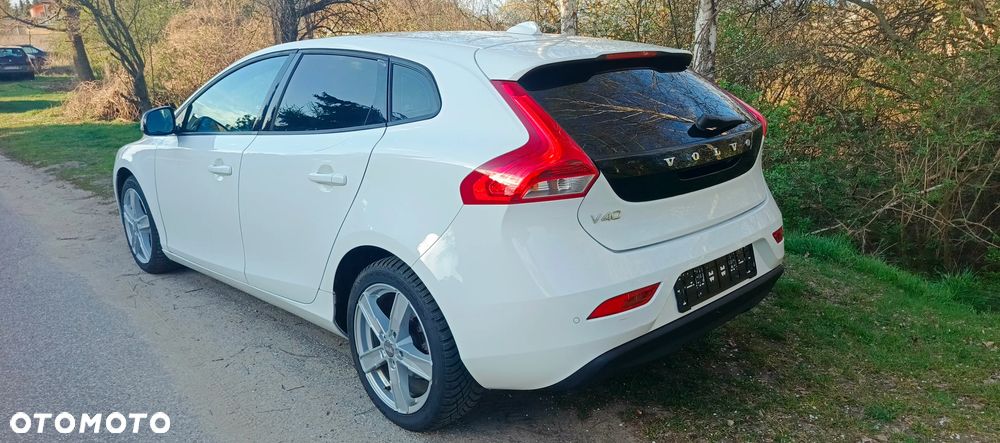 Volvo V40 T3 Drive-E Kinetic - 14