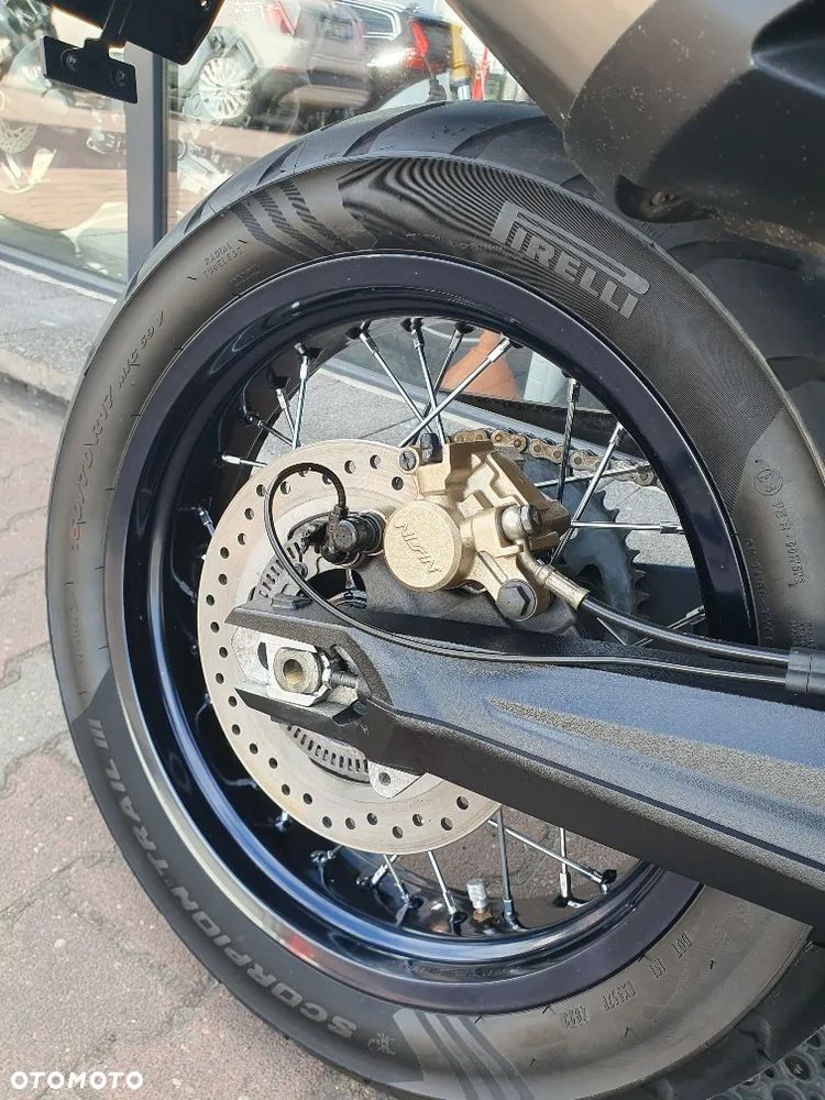 Triumph Tiger - 23